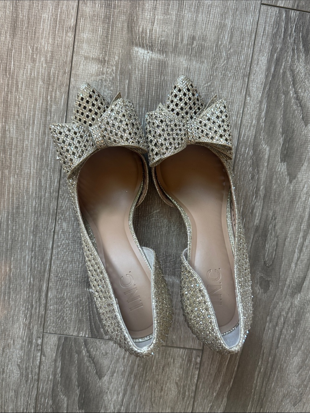 INC International Concepts Gold Glitter Pointed Bow Flats - Picture 6 of 7
